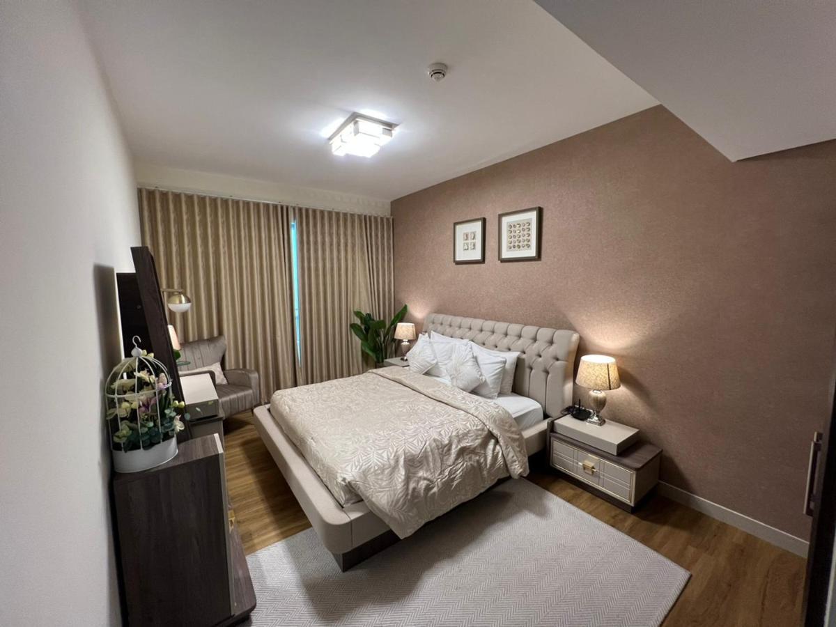 Luxury 2Br- Burj Khalifa View In Blvd Central -1402 두바이 외부 사진