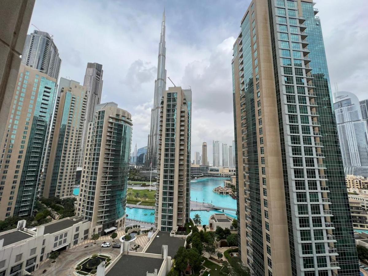 Luxury 2Br- Burj Khalifa View In Blvd Central -1402 두바이 외부 사진